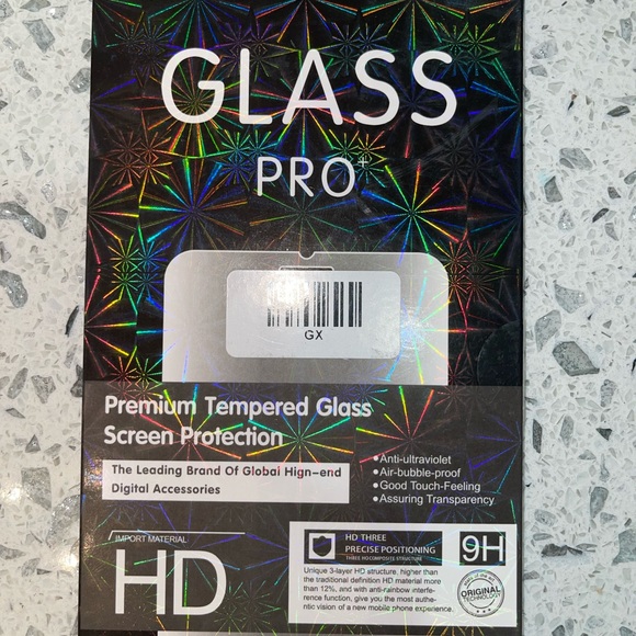 Tempered Glass Screen Protector - Picture 3 of 3